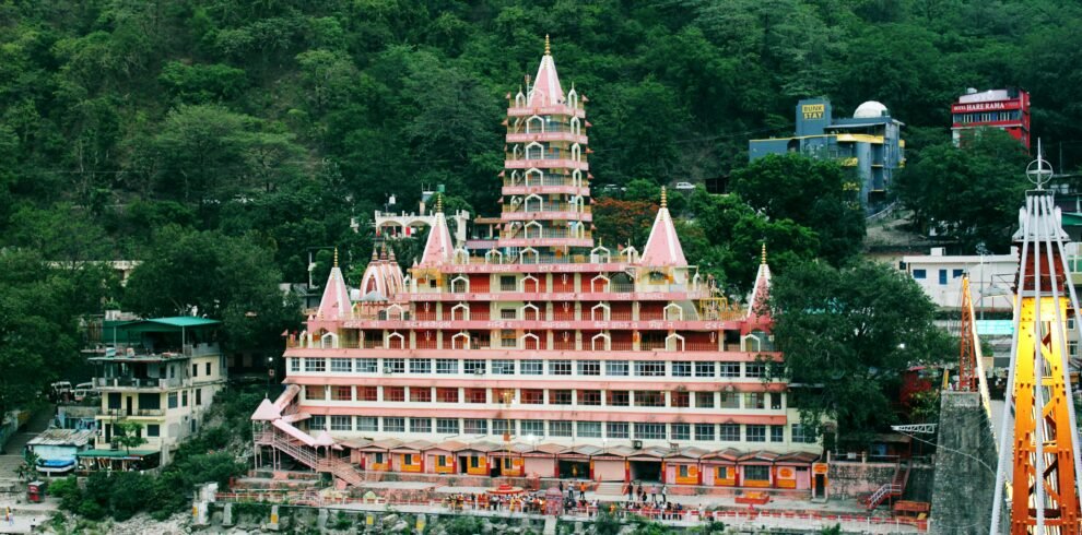 tera manzil temple rishikesh