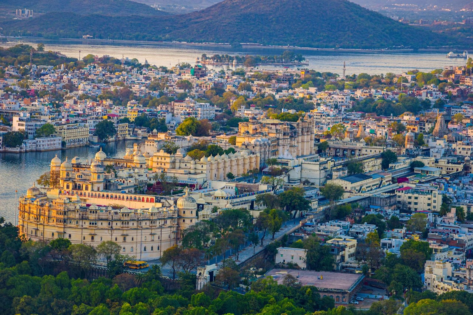 Rajasthan Travel Places: 12 Best Places to Visit in Rajasthan