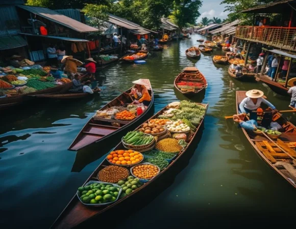 Kerala Luxury Houseboat Experience (3 Nights 4 Days)