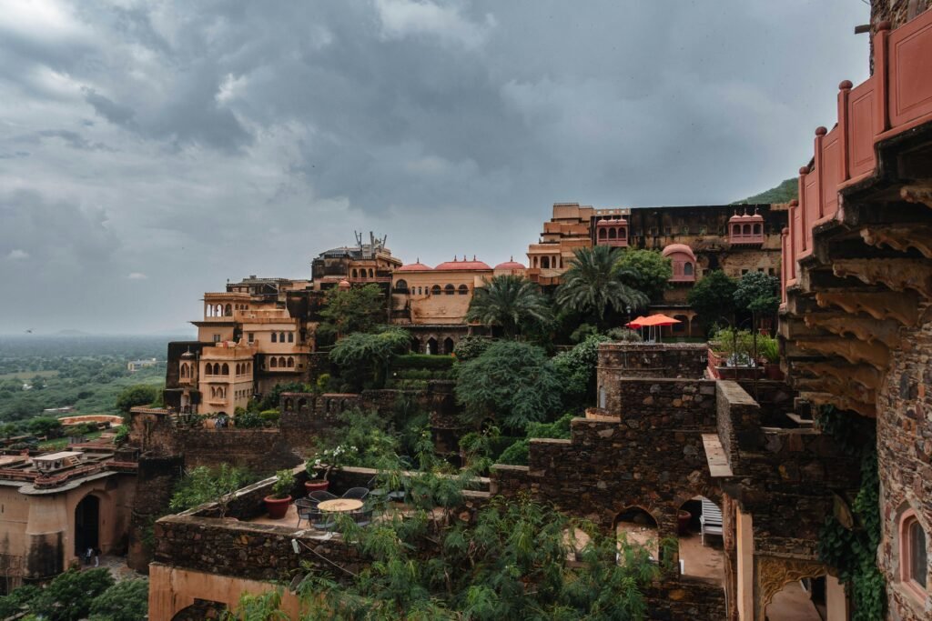Neemrana fort